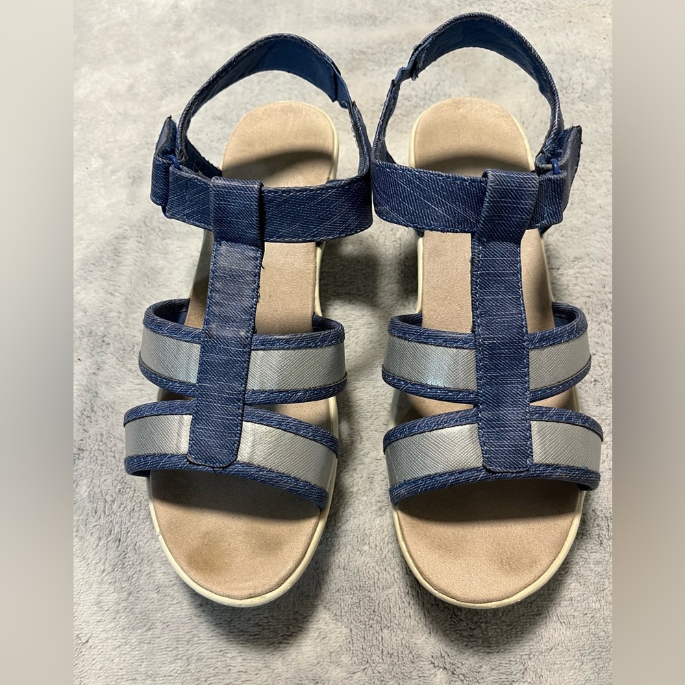 Women’s Navy and Light Gray Comfort Sandals
